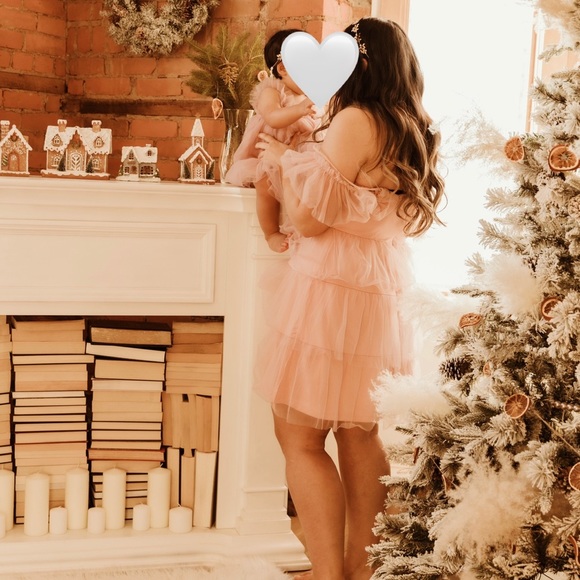 Mother Daughter Matching Dresses - Picture 2 of 7